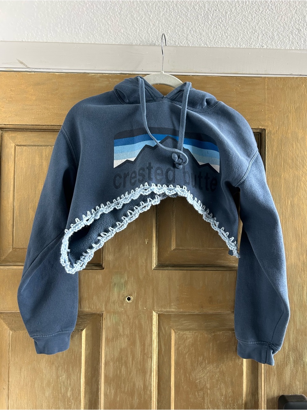 Cropped hoodie bolero - Picture 3 of 4